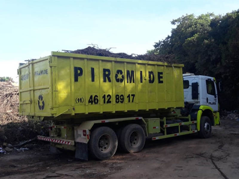 Caminhão de Lixo e remoção de entulhos de obras em Cotia e região